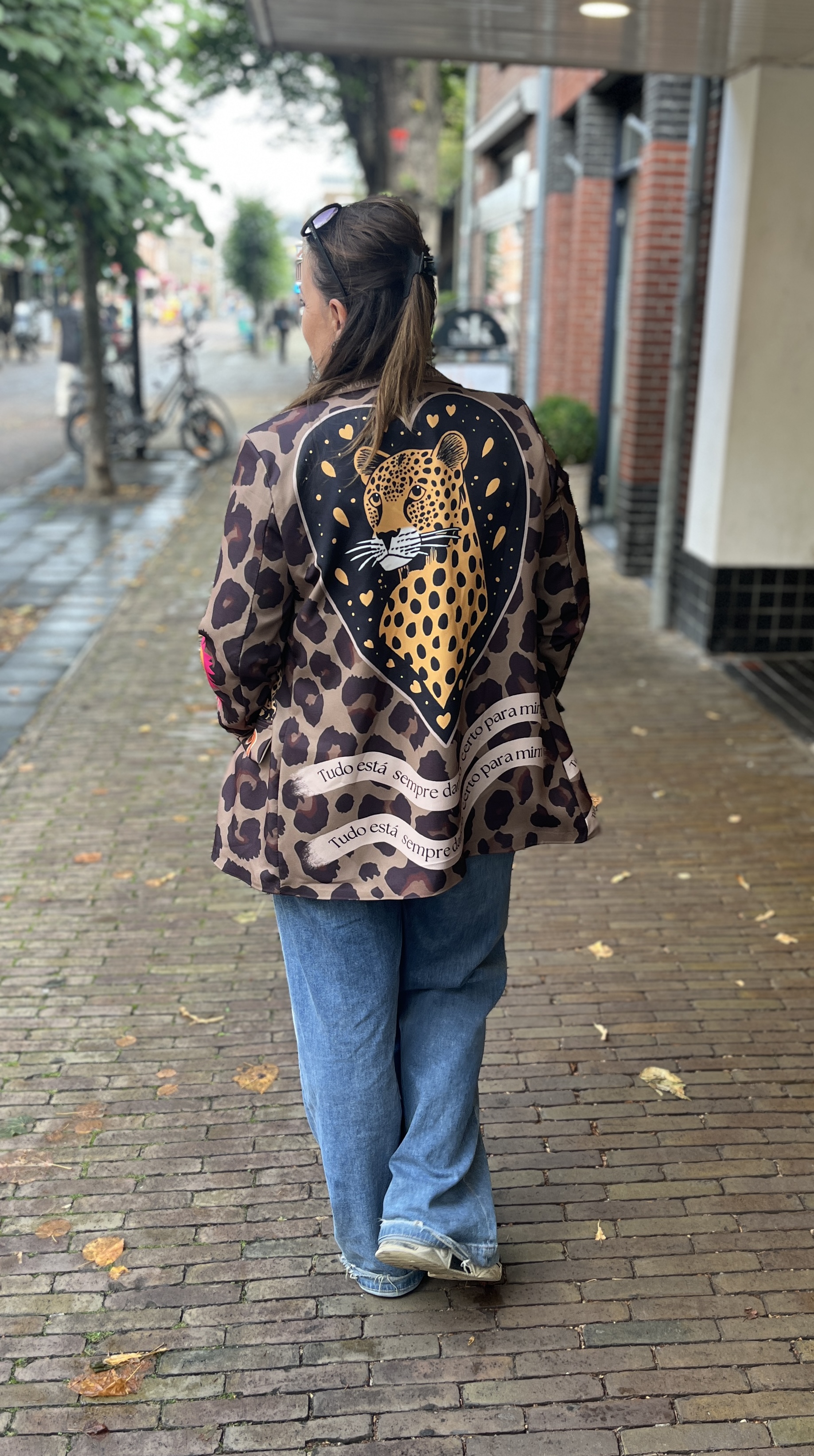 colbert panter - Img 2657 - 330