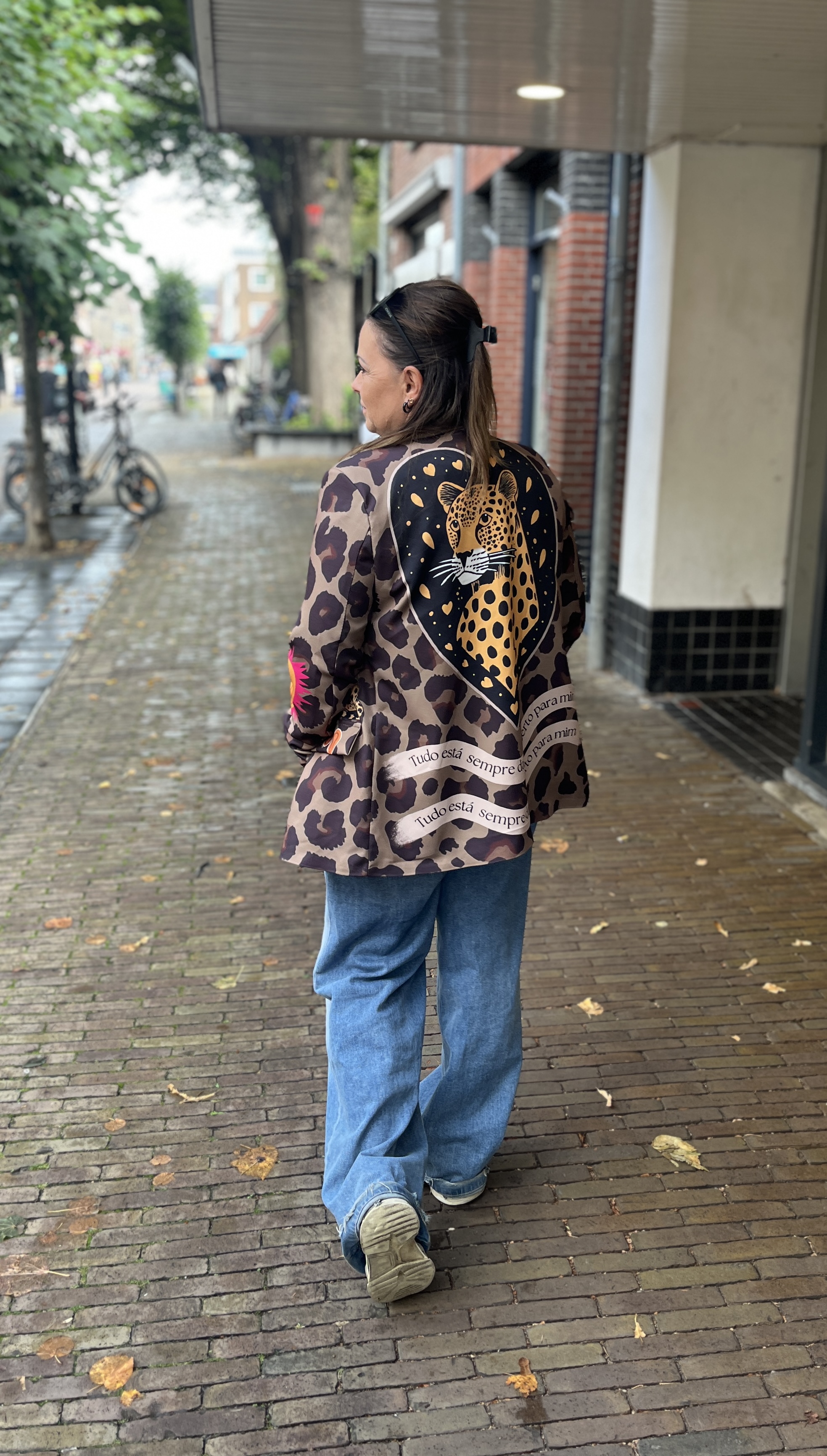 colbert panter - Img 2658 - 330